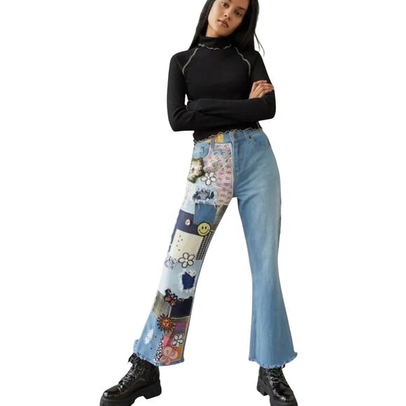 BDG Urban Outfitters High Waist Flare Jeans Patch Crochet, Size 30, New with Tag - Picture 2 of 16